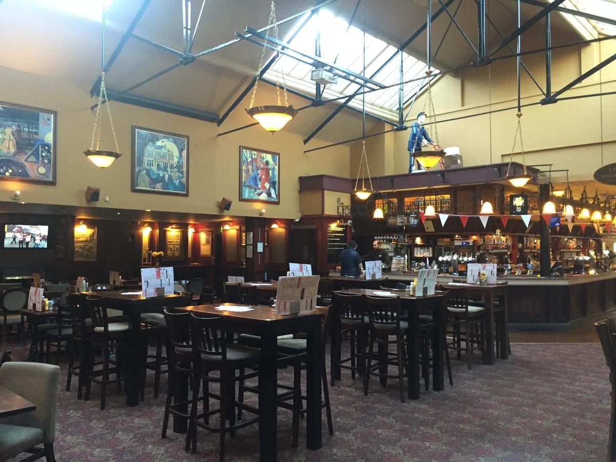 The Last Post Wetherspoon Hotel Southend-on-Sea Kültér fotó