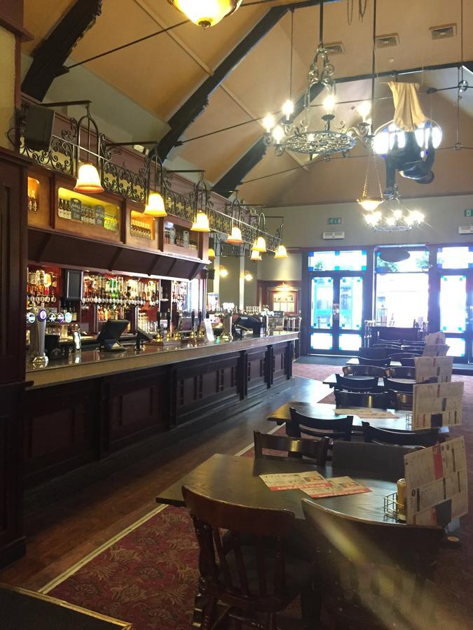 The Last Post Wetherspoon Hotel Southend-on-Sea Kültér fotó